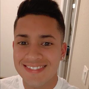 Meet your Posher, Bryan